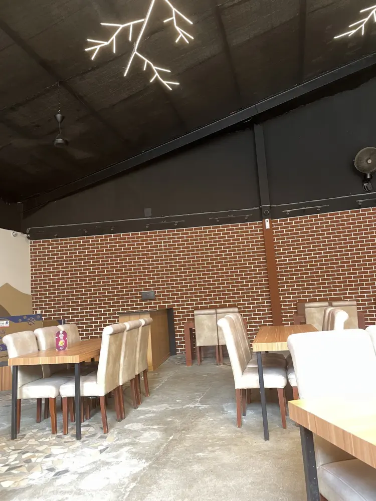 Paradise Restaurant - Pelajar Pejuang 6