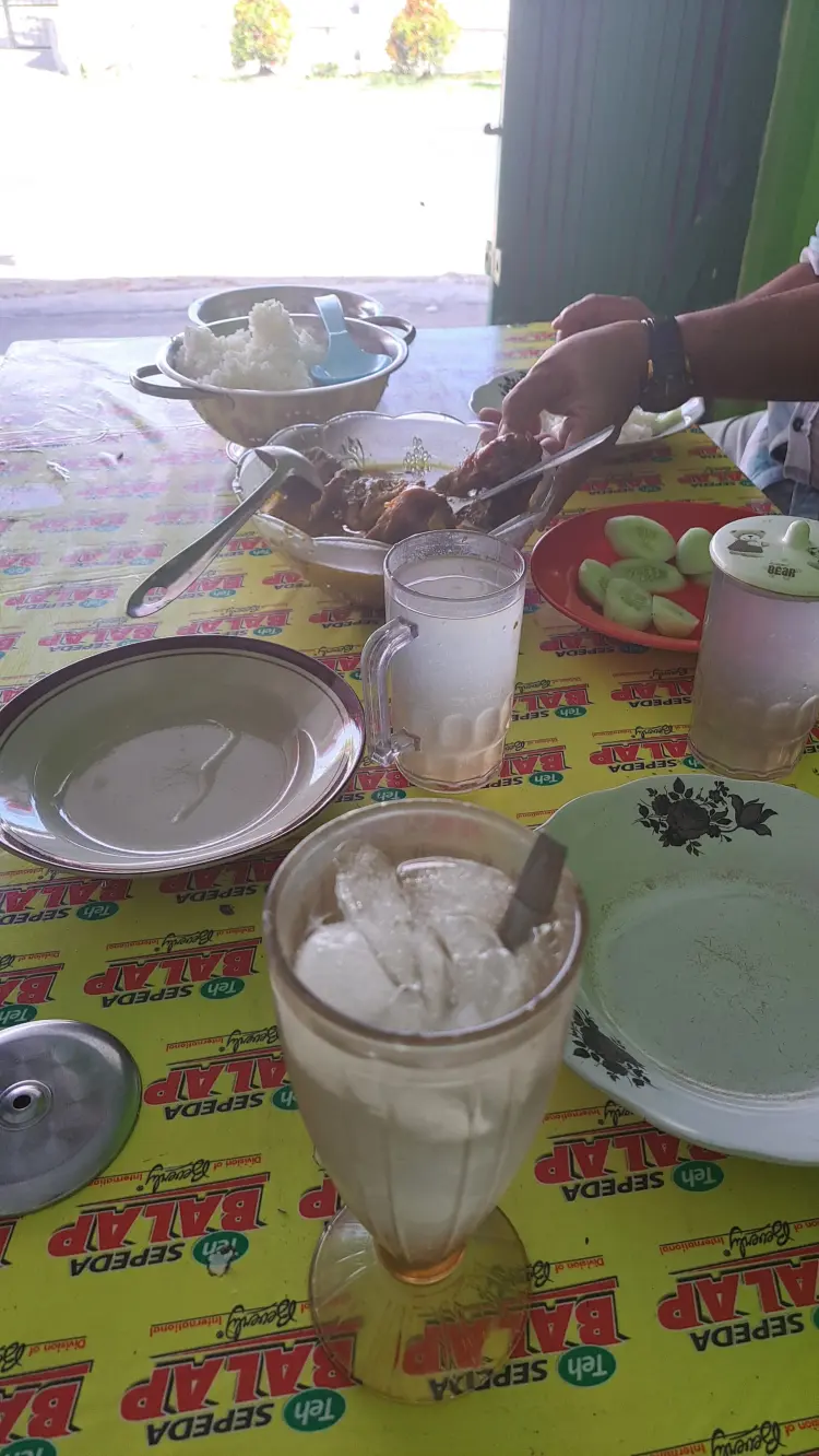 Warung Ayam Panggang Pedas anak Hj. Rupini 9