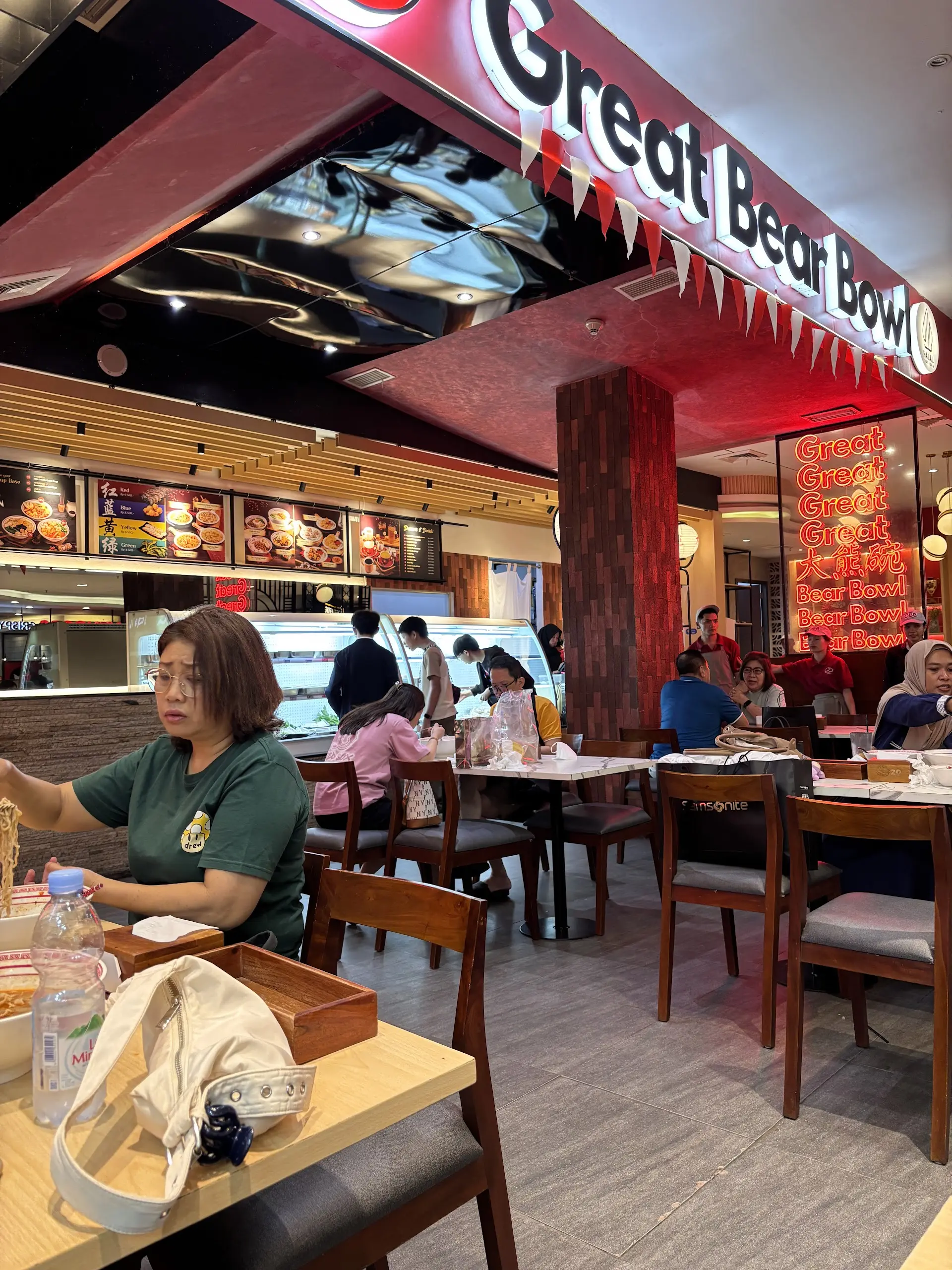 棉兰Sun Plaza这家麻辣烫，胶原蛋白汤比麻辣锅惊艳！ 4