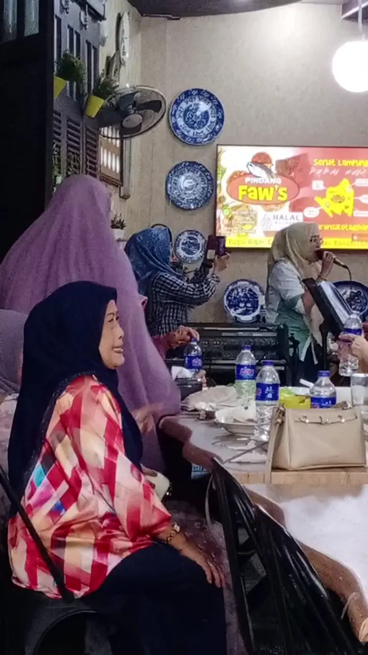 Toko Keripik Askha Jaya 9