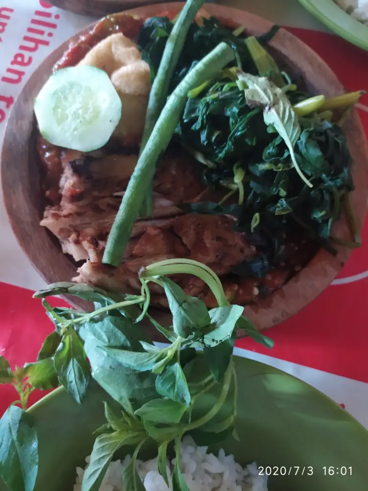 Sambel Uleg Sabar Menanti Bu Anik 6