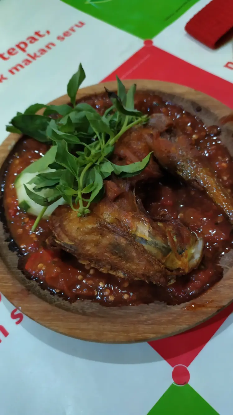 Sambel Uleg Sabar Menanti Bu Anik 8