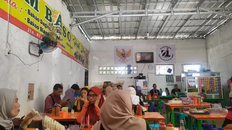 Mie Ayam Flamboyan 3