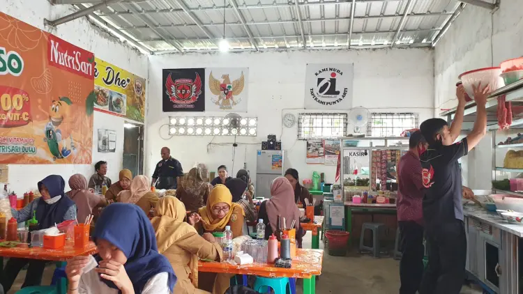 Mie Ayam Flamboyan 2