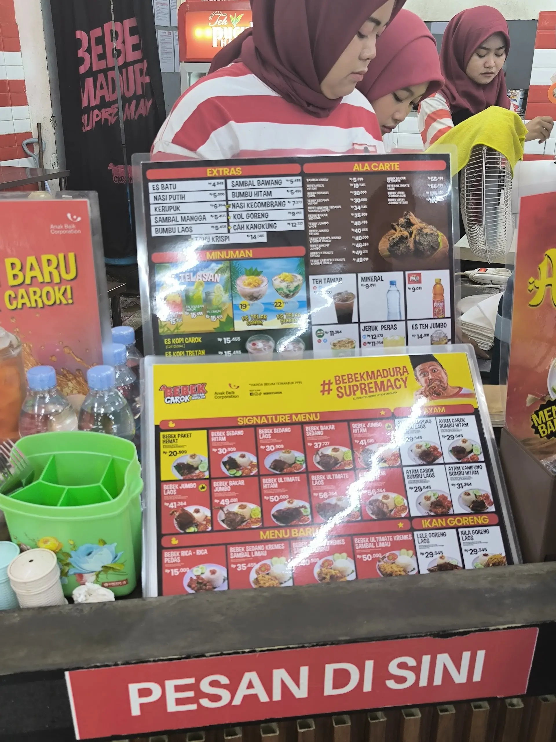 Google 4.7星,排队1小时,就这?泗水这家网红鸭肉我替你们试了 3