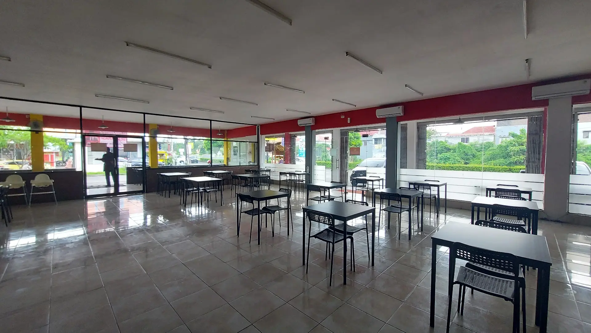 Google 4.7星,排队1小时,就这?泗水这家网红鸭肉我替你们试了 2