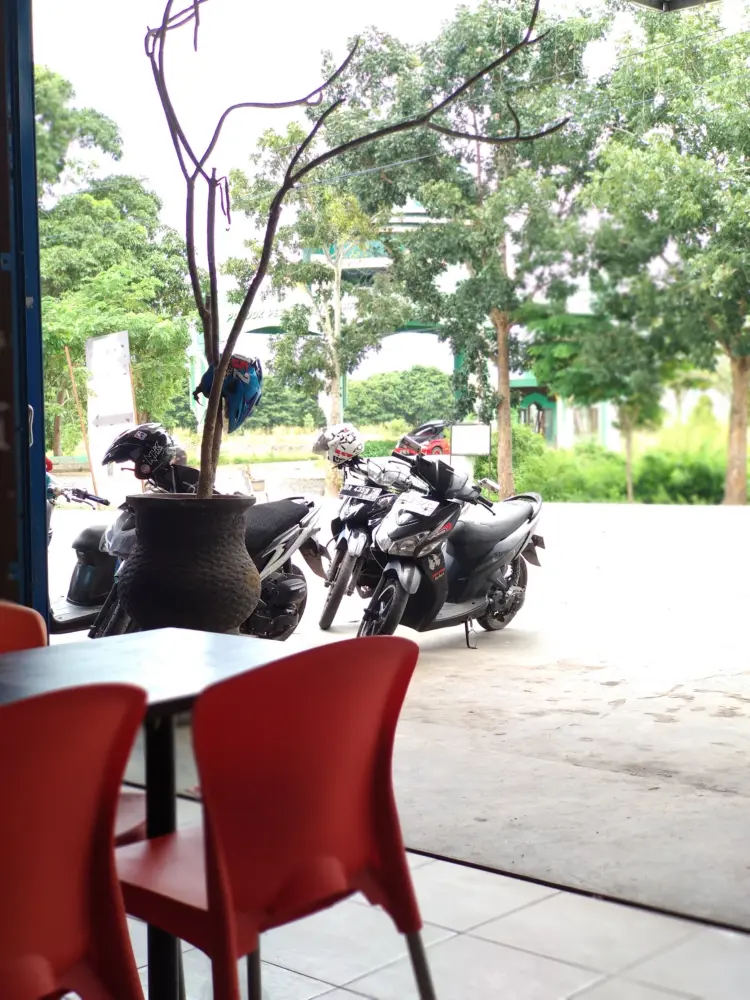 Rocket Chicken Rantau 1 9