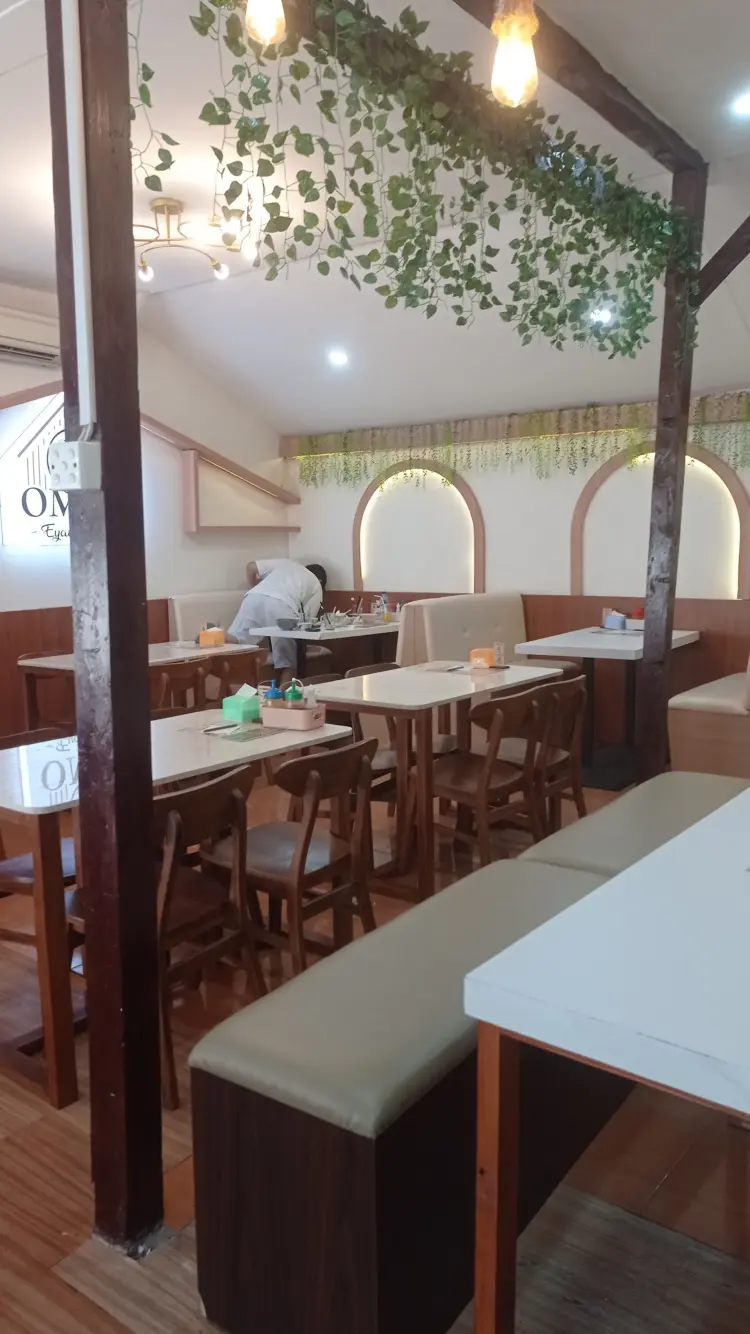 CAFE OMAH EYANG NINA 7