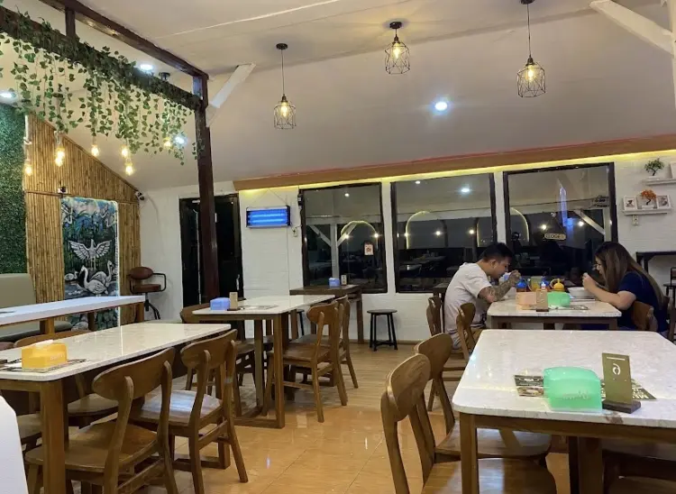 CAFE OMAH EYANG NINA 4