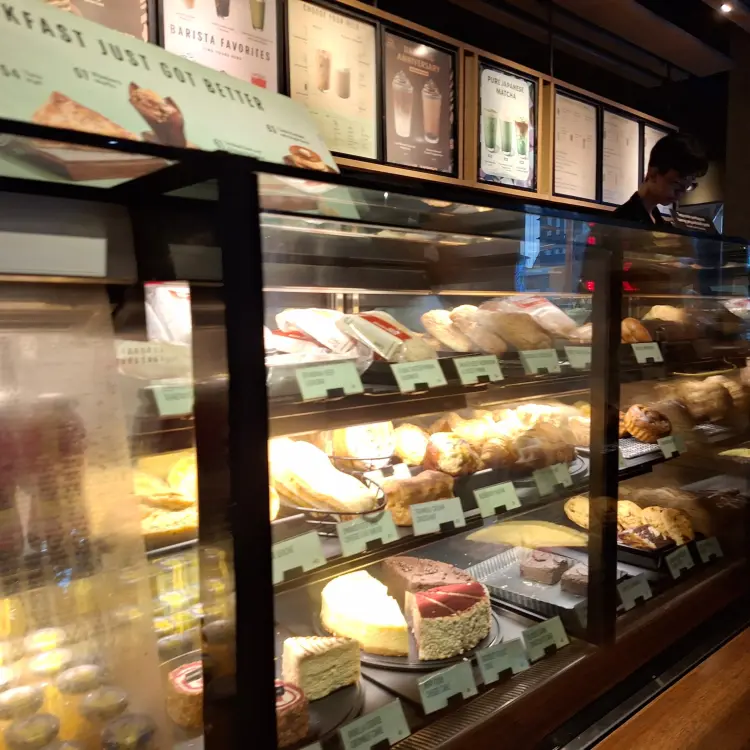 Starbucks Duta Mall Banjarmasin 3