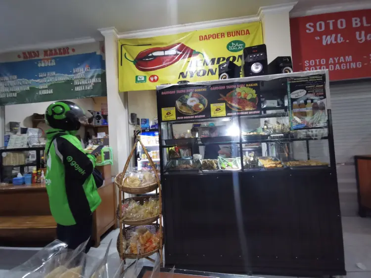 Dapoer Bunda Tempong Nyonyoor Canggu 3