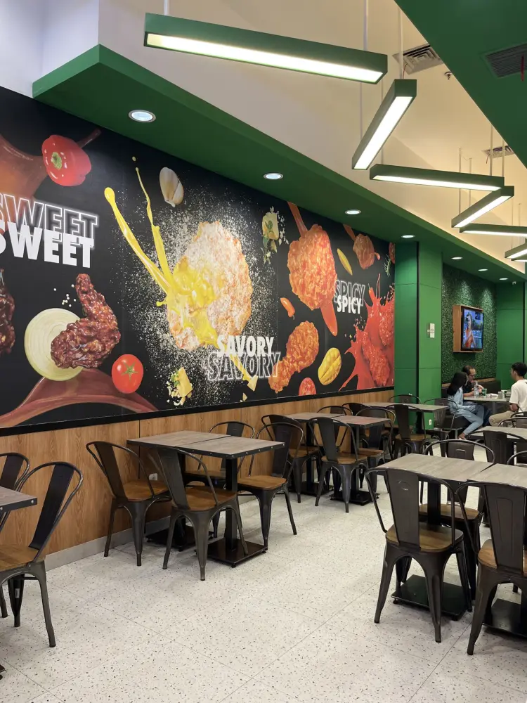 Wingstop Living World Kota Wisata 2