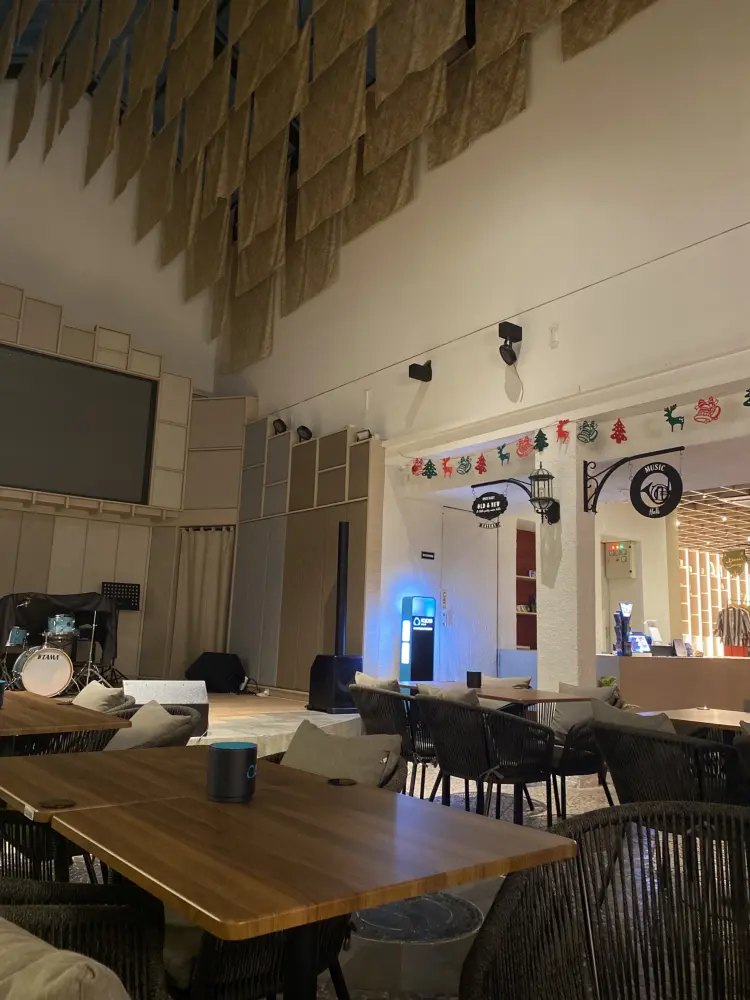 OL and NU cafe eatery 6