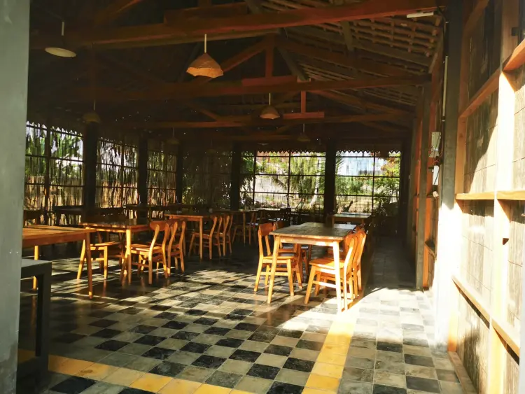 Singgah cafe & resto 8