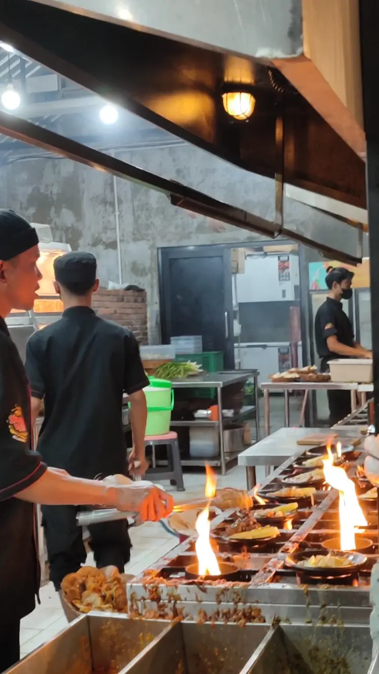 Sambal Bakar Indonesia, Gwalk Surabaya 8