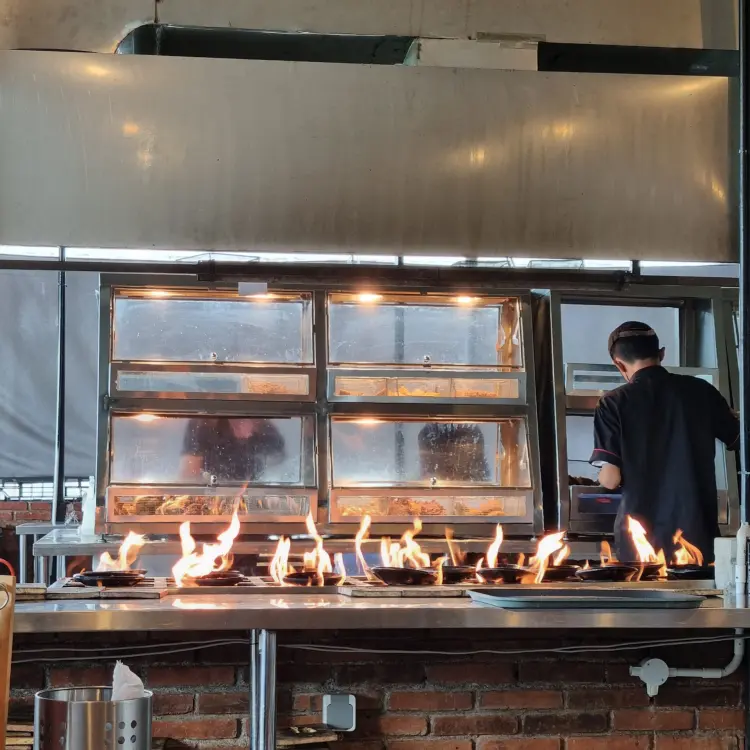 Sambal Bakar Indonesia, Gwalk Surabaya 9