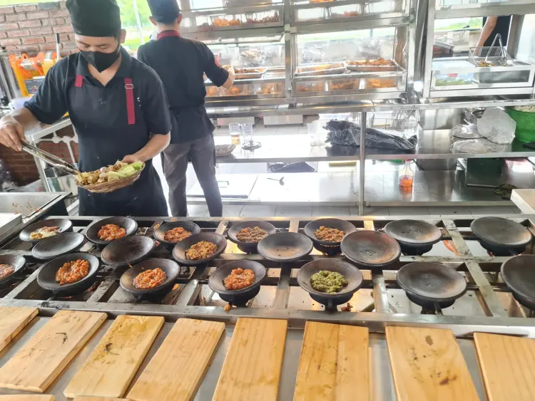 Sambal Bakar Indonesia, Gwalk Surabaya 10