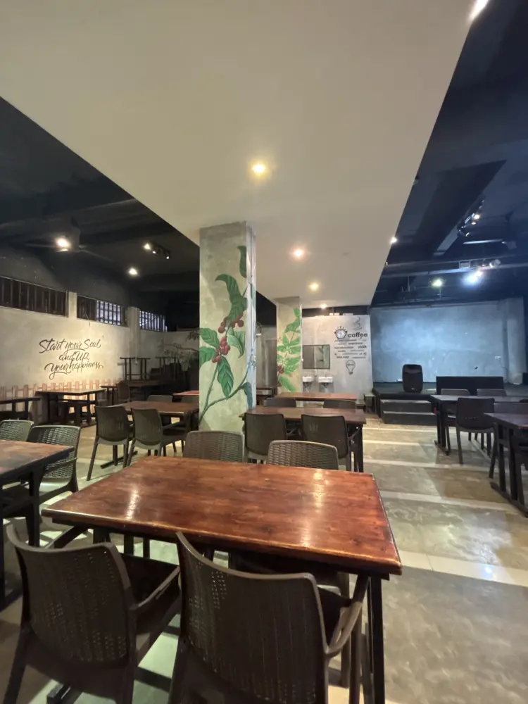 START UP COFFEE HOUSE 9