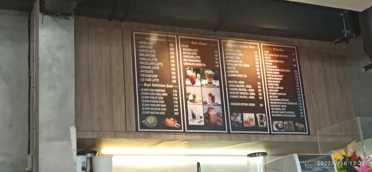 START UP COFFEE HOUSE 10