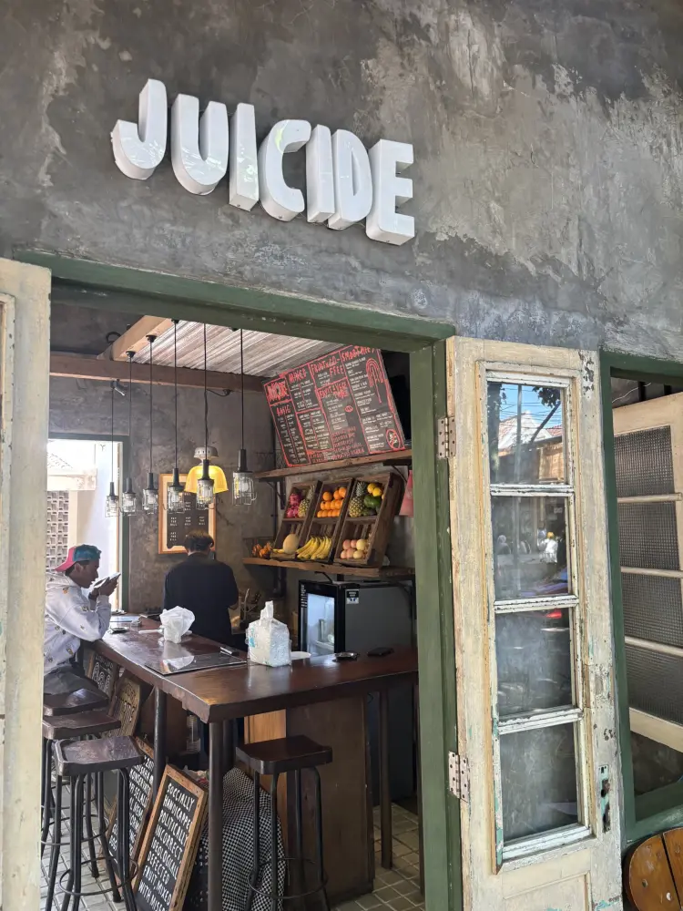 Juicide Juice Bar 1