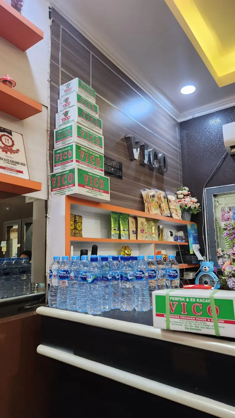 Pempek & Es Kacang Vico ( Depan PIM Mal ) 5