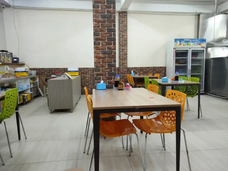 Pempek & Es Kacang Vico ( Depan PIM Mal ) 2