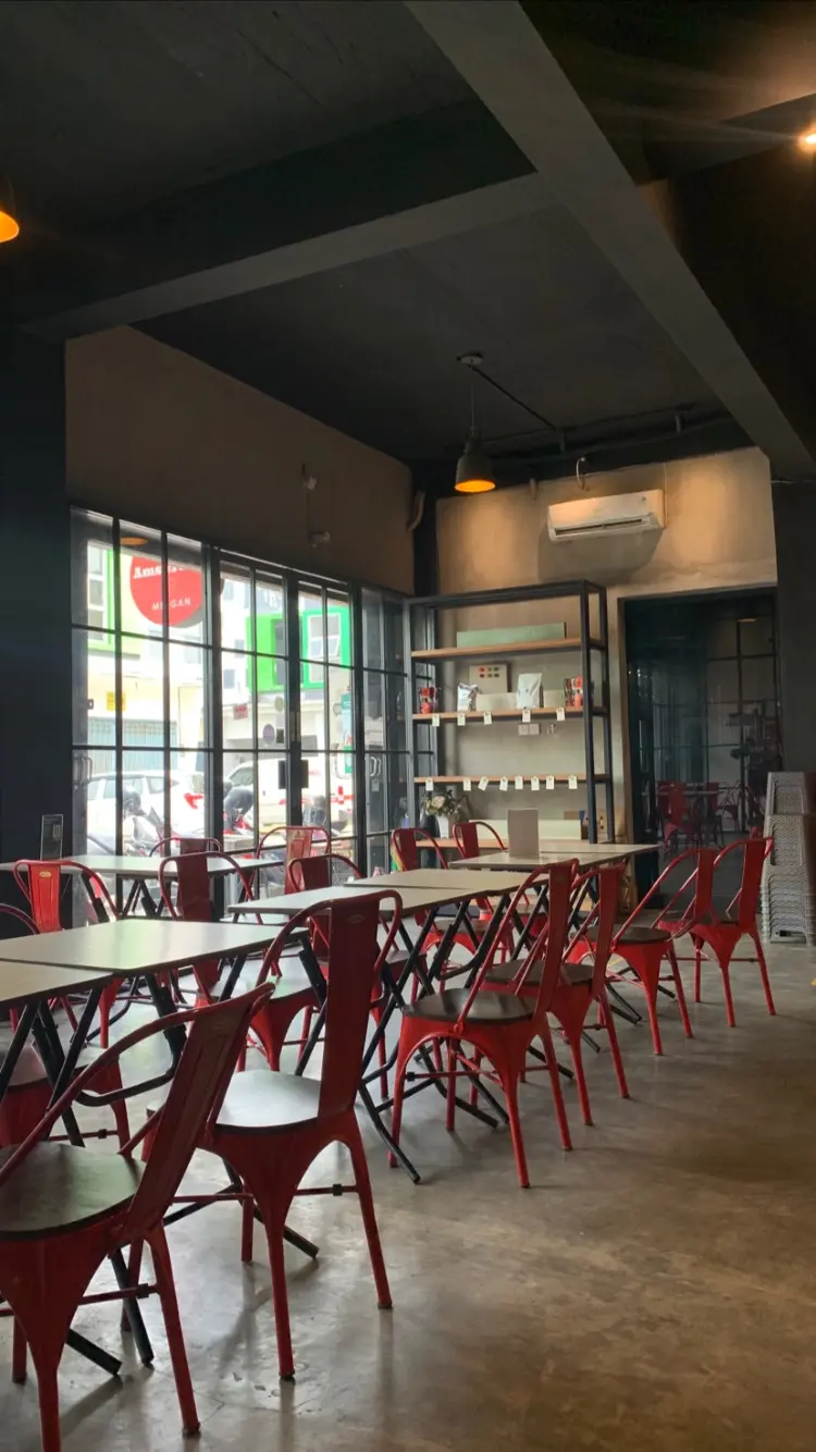 Amstirdam Coffee & Roastery 2