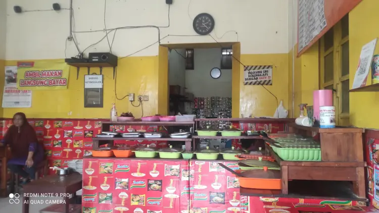 Depot Makan Mang Adhi 6