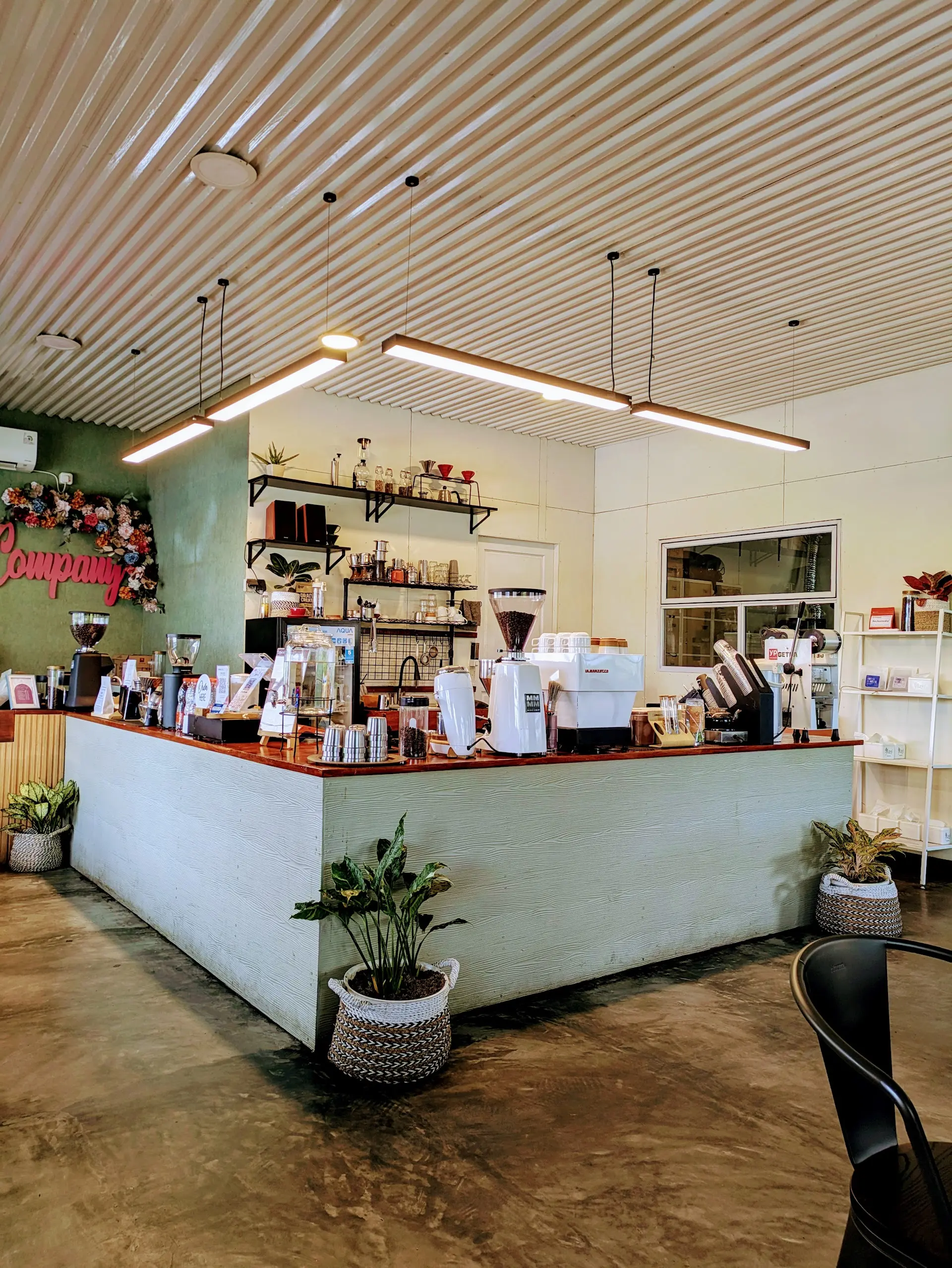 Pekanbaru's best WFC? From a street stall to a homey cafe I could stay in all day. 3