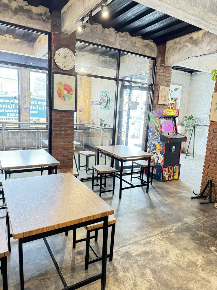 MORIA COFFEE ADVENTURE CAFE 6