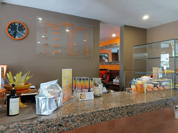 Gusto Gelato & Caffé 5