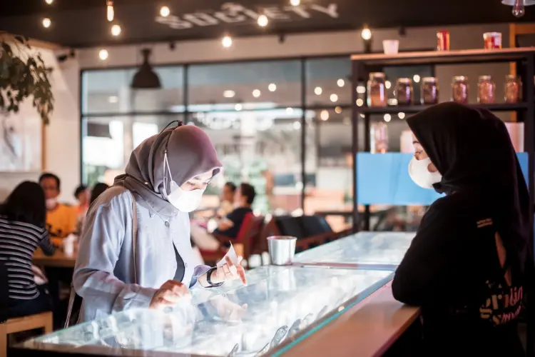 Society Coffee House 10