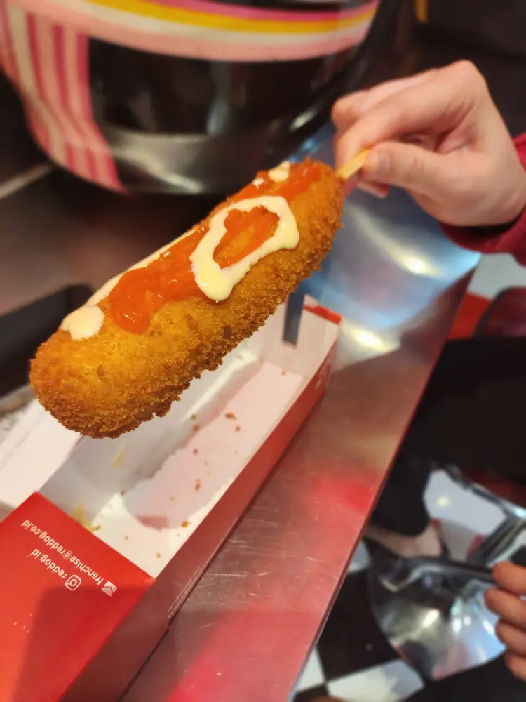 Reddog - Emporium Mall 4