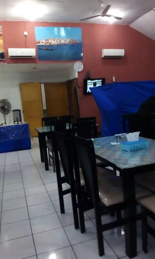 Rumah Makan Al Mukalla 10