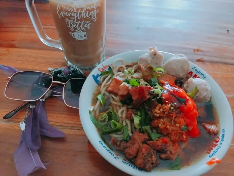 BAKSO DJOEN WONOGIRI 1 (Bakso & Mie Ayam Asli Wonogiri Si Djoen 1) 4