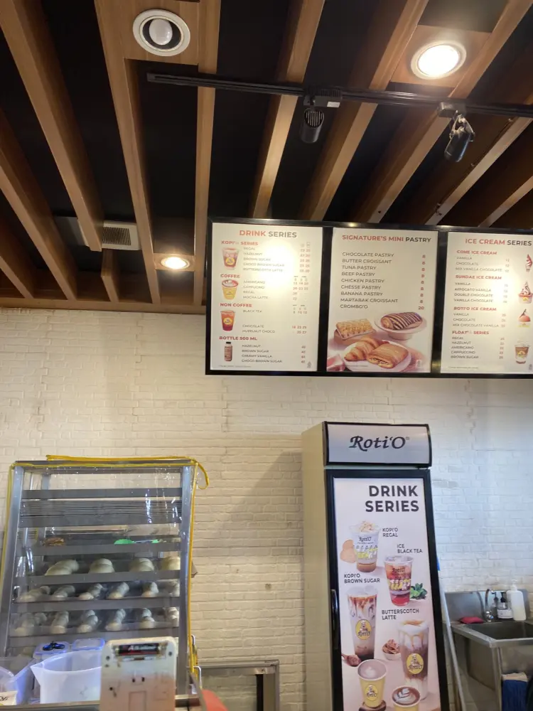 Roti'O - Stasiun Kalisetail 2