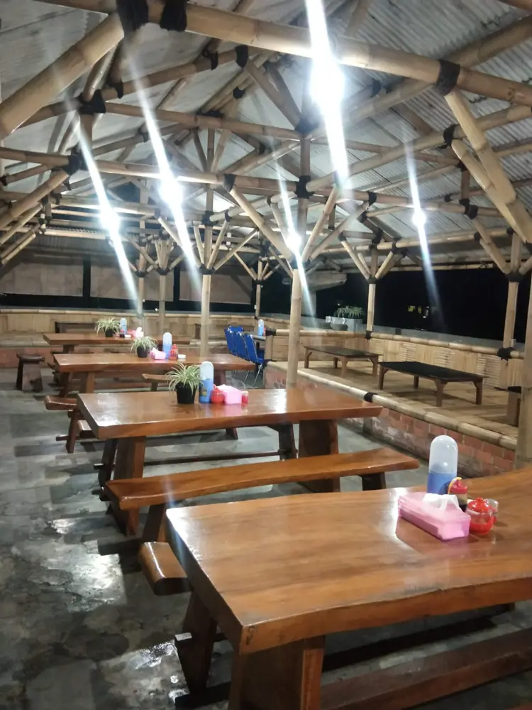 Papalidan Outdoor Resto 10