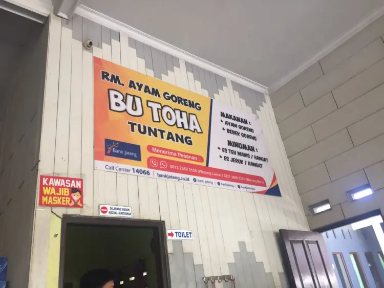 RM Ayam Goreng Bu Toha 1