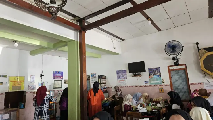 RM Ayam Goreng Bu Toha 10