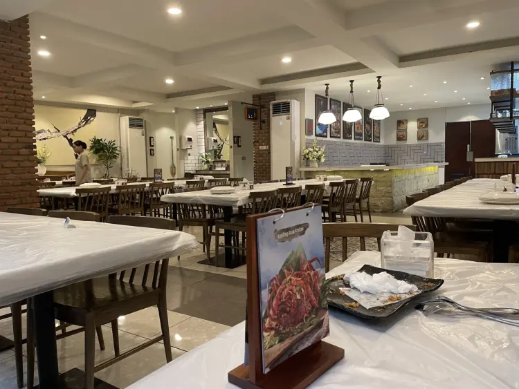 Layar Seafood KH Abdul Wahab Siamin 7