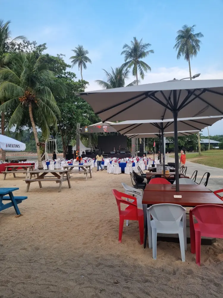 Tiger Beach Club & Restaurant 8