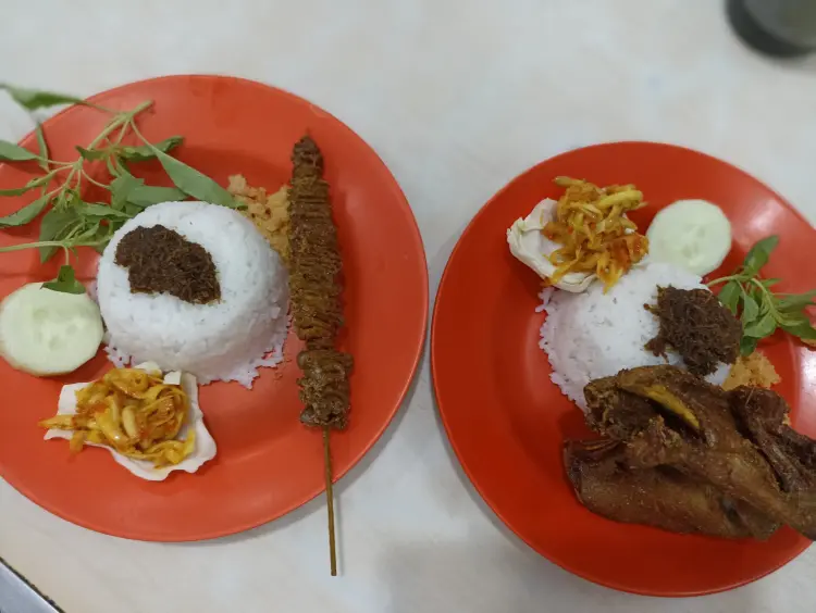 AYAM BEBEK GORENG SAMBEL PENCIT KARUNIA DARMO INDAH 5