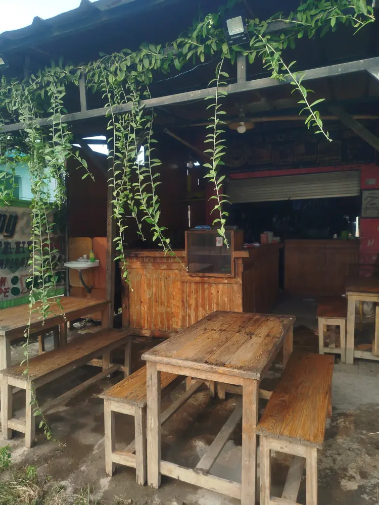 Ayam goreng Bedjo & Pecel Lele 1