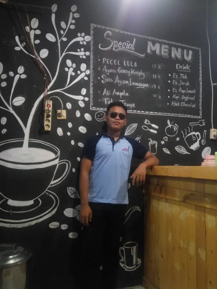 Ayam goreng Bedjo & Pecel Lele 5