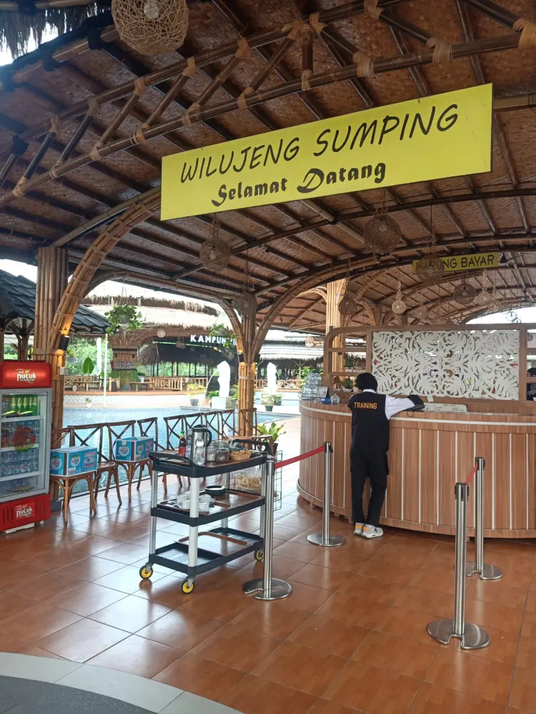 Kampung Kecil - Warung Pojok Cikarang 8