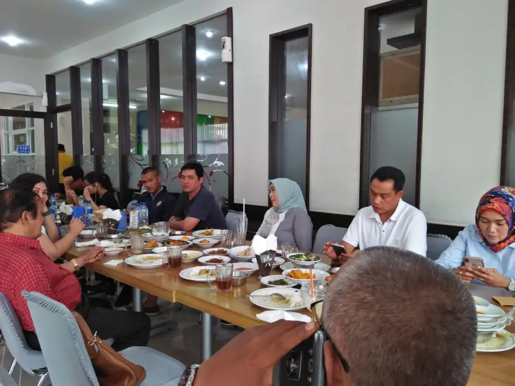 Restoran Sederhana Cinere 7