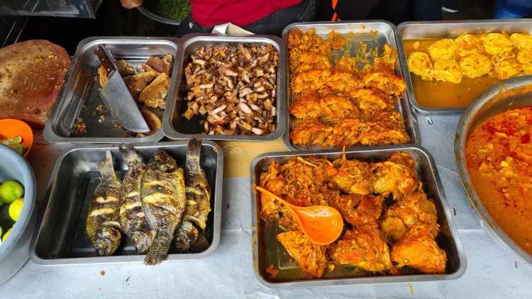 Hotdaina Restaurant 3