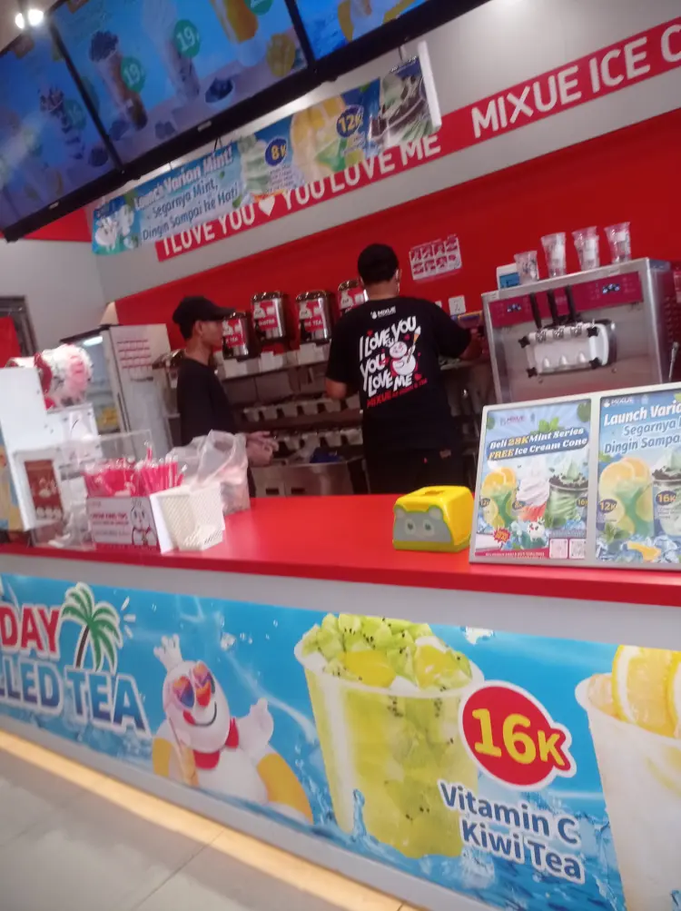 Mixue Semplak Bogor 3