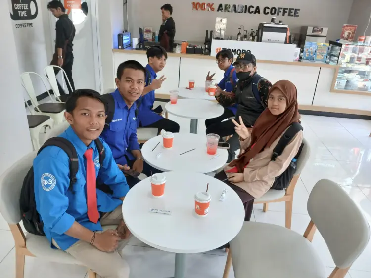 Tomoro Coffee - JL. RE Martadinata Bondowoso 2