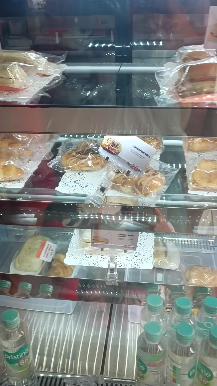 Tomoro Coffee - JL. RE Martadinata Bondowoso 5